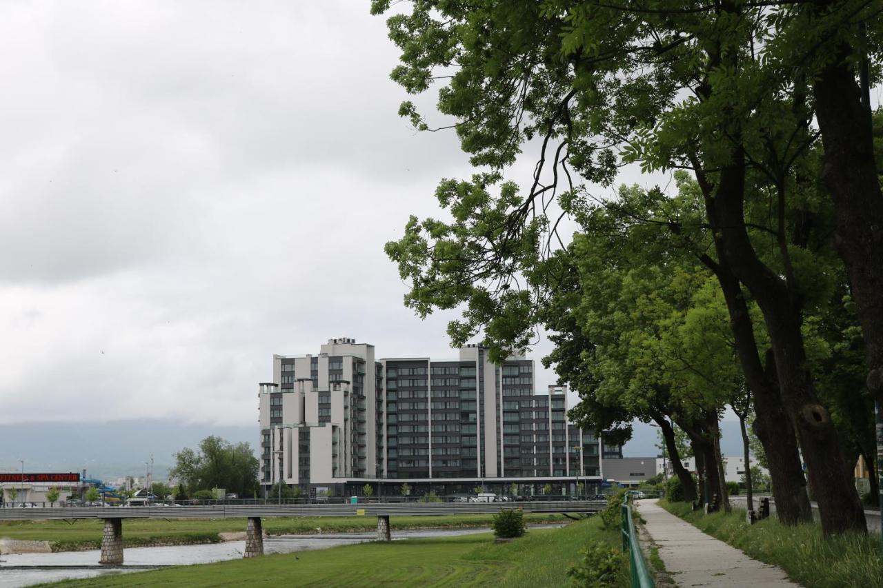 River Walk SJJ Exterior foto