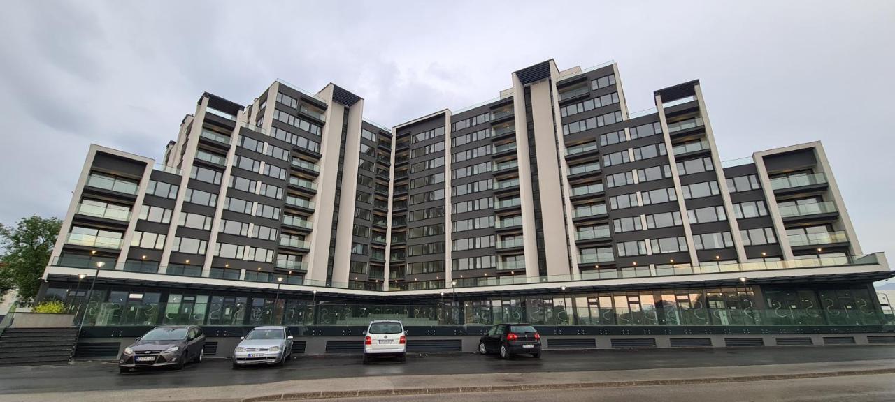 River Walk SJJ Exterior foto